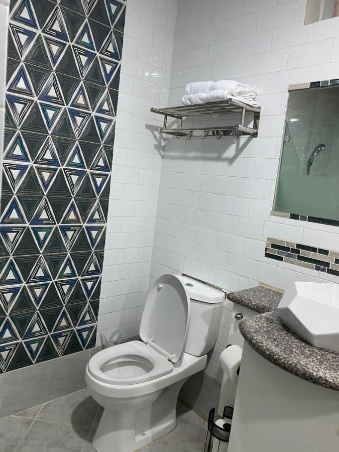 Travelers Delight Amani Grand Resort Residences 3-5Mins From Airport マクタン エクステリア 写真